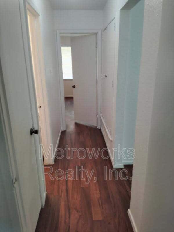 Building Photo - 105 Pine Meadow Dr