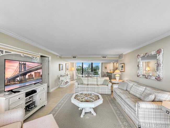 Foto del edificio - 3000 N Ocean Dr