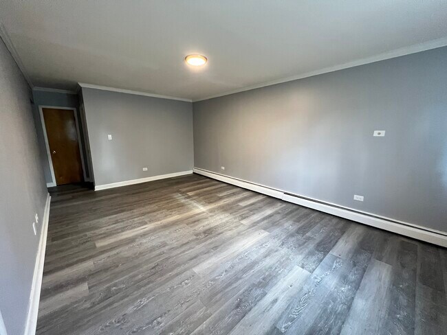 Living Room - 355 Luella Ave