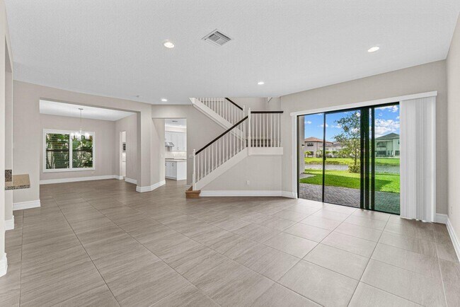 Building Photo - 9506 Eden Roc Ct