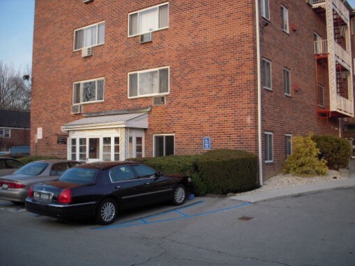 Building Photo - Peldale Cooperative Apartments