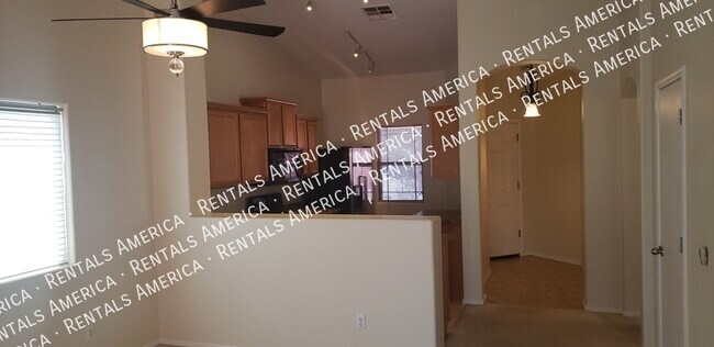 Foto del edificio - 35750 W Costa Blanca Dr