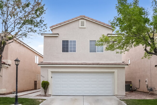 Building Photo - 5620 Cactus Thorn Ave