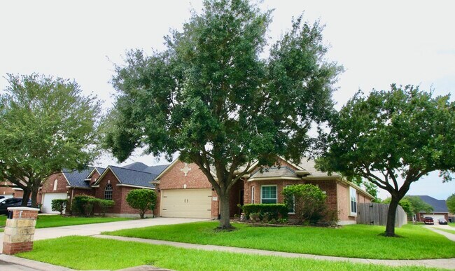 Foto del edificio - 7039 Fountain Lilly Dr