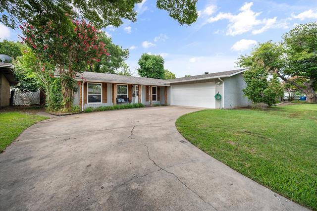 Foto del edificio - 3234 High Lark Dr