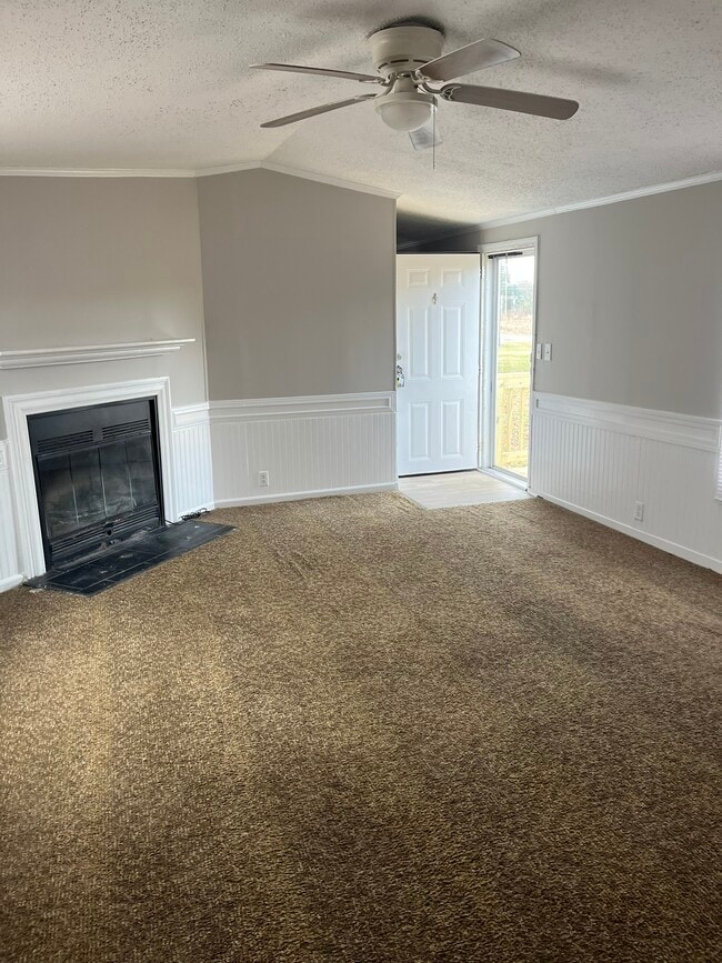 Foto del edificio - 1700 Lizzie Mill Rd