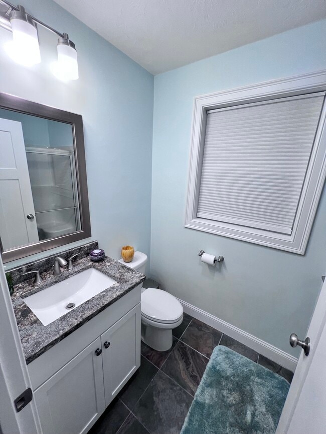 Foto del edificio - 16 Sugar Maple Ln