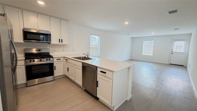 Foto del edificio - 21305 Carosella Dr