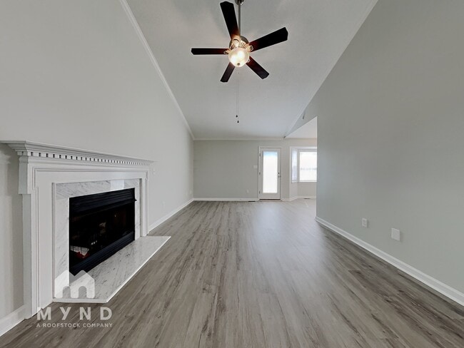 Building Photo - 123 Pay Day Ln