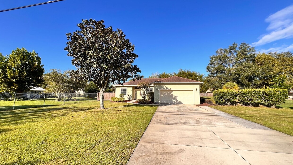 Charming Home in Sunny Slopes – Oviedo, FL - Charming Home in Sunny Slopes – Oviedo, FL
