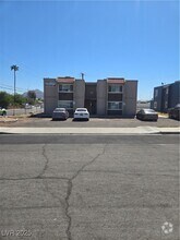 Building Photo - 33 Gold Bar Ct