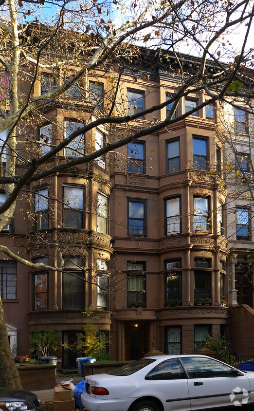 Building Photo - 839 Carroll St