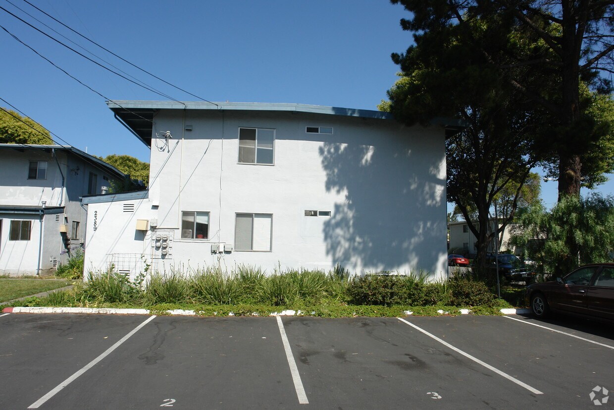 Building Photo - 2389 Galway Ct