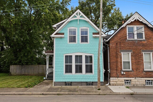 Foto del edificio - 983 McAllister Ave