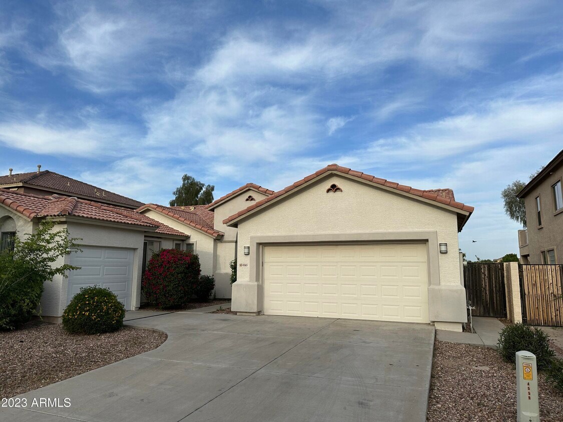 4565 N 150th Ave, Goodyear, AZ 85395 House for Rent in Goodyear, AZ