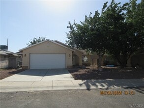 Building Photo - 3279 N Eagle Rock Rd