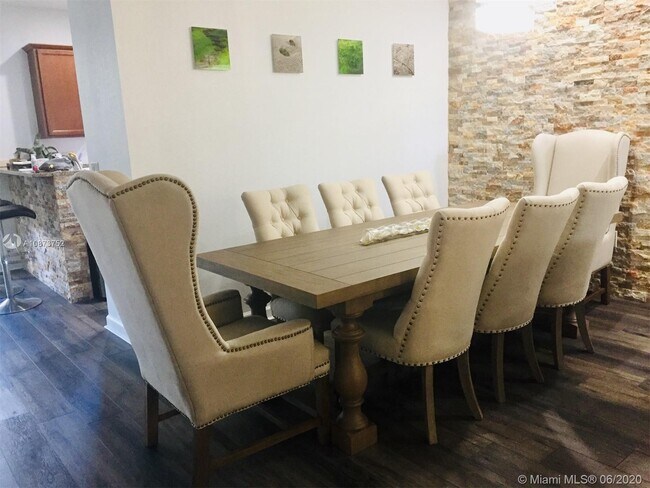 Foto del edificio - 11313 NW 88th Terrace