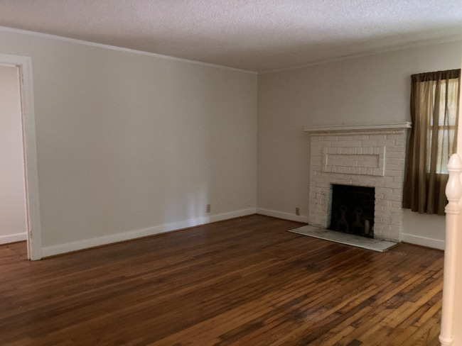 Building Photo - 1275 Carlton Acres W