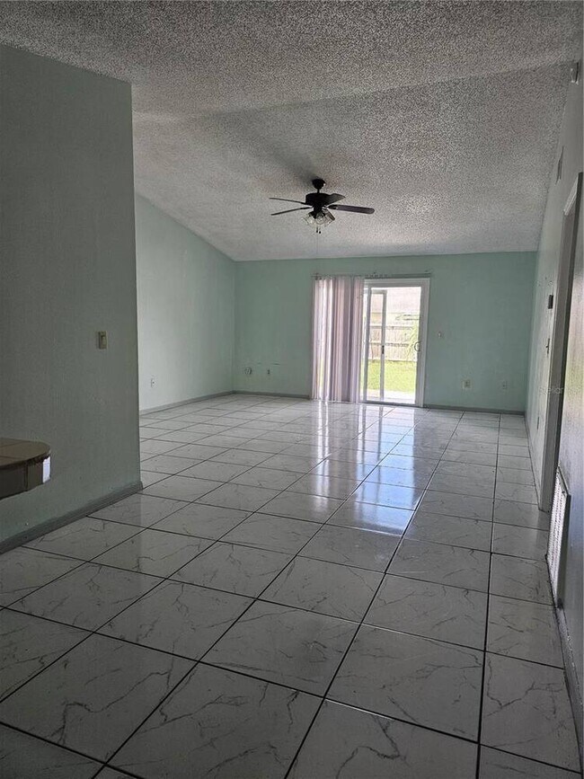 Building Photo - 179 Birmingham Dr