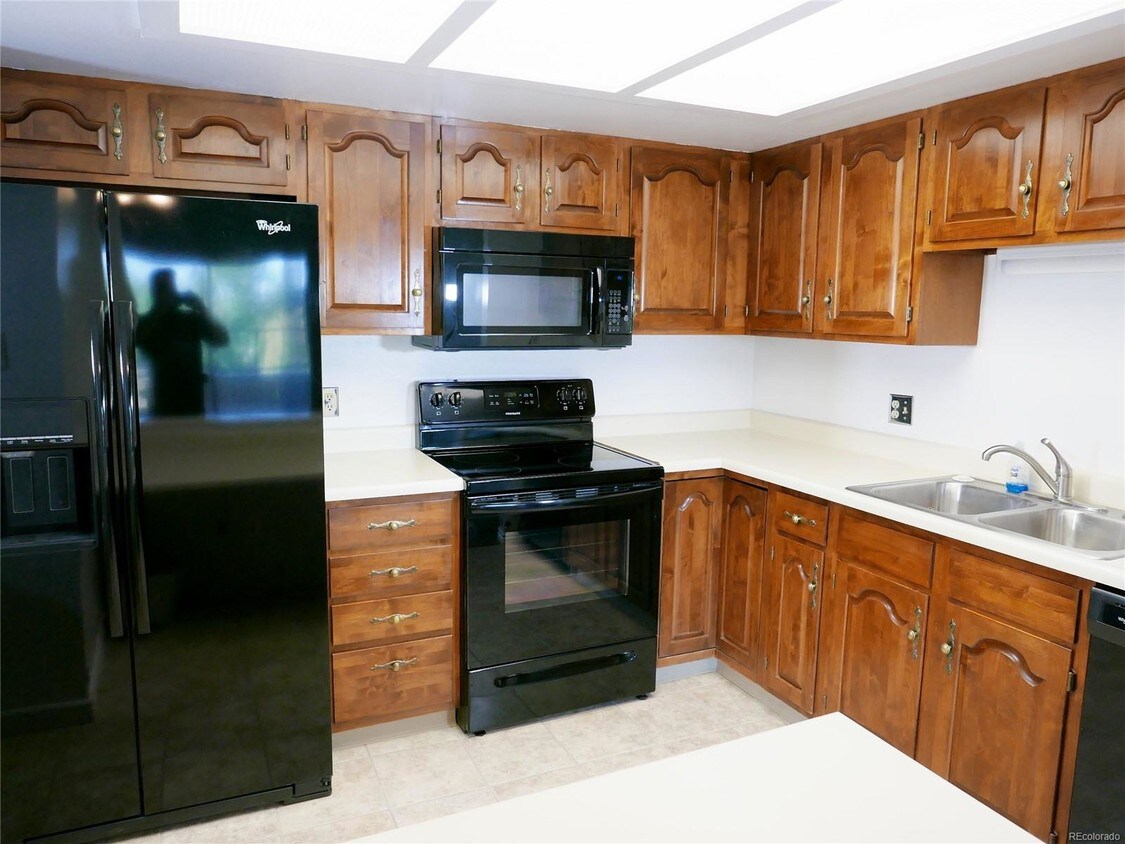 Foto principal - 13931 E Marina Dr