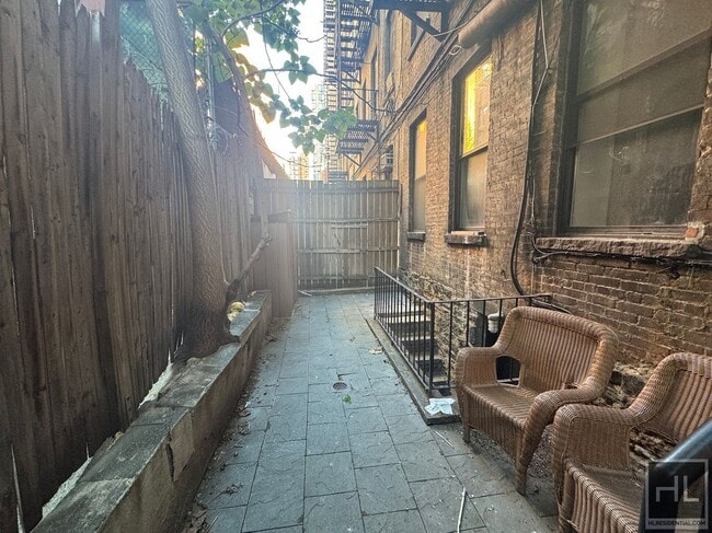 Building Photo - EAST 28 STREET