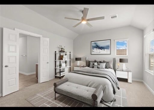 Foto del edificio - 2402 Village Side Trl