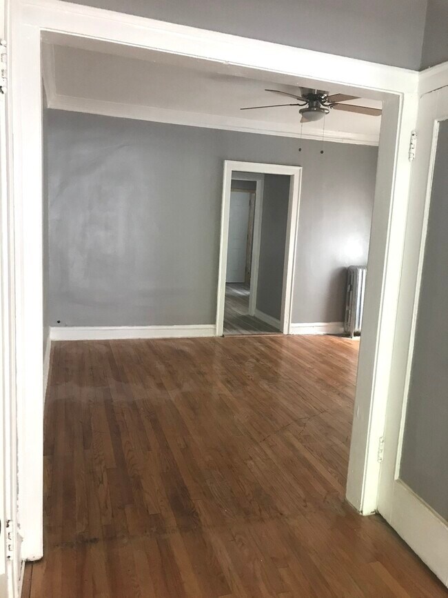 Foto del edificio - 7145 S Ridgeland Ave