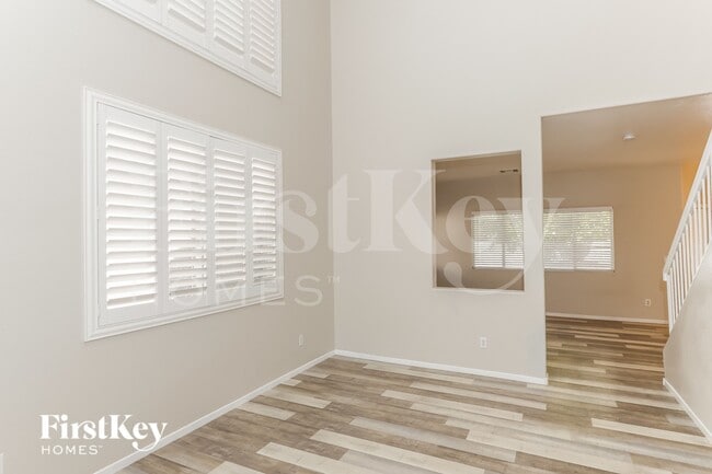 Foto del edificio - 812 New Season Ct