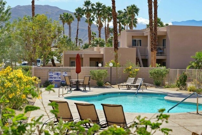 Building Photo - 73820 Shadow Mountain Dr