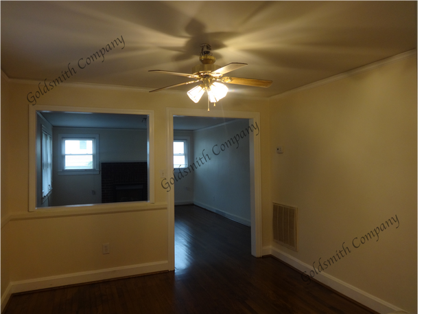 Building Photo - 11 Berea Dr