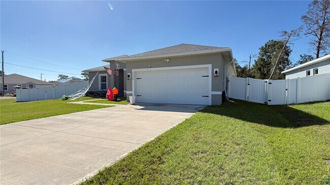 Building Photo - 2129 Hibiscus Pl