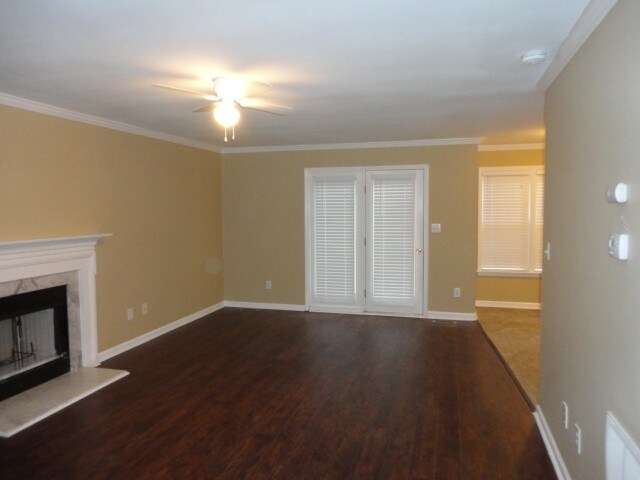 Building Photo - 1554 Middle Ridge Drive