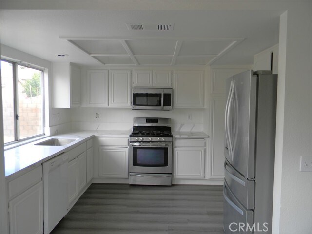 Foto del edificio - 1187 White Tip Ln