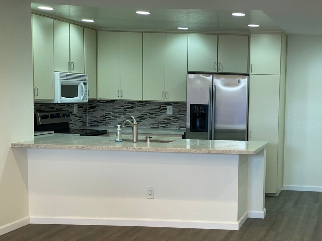 Foto principal - 9120 Gramercy Dr