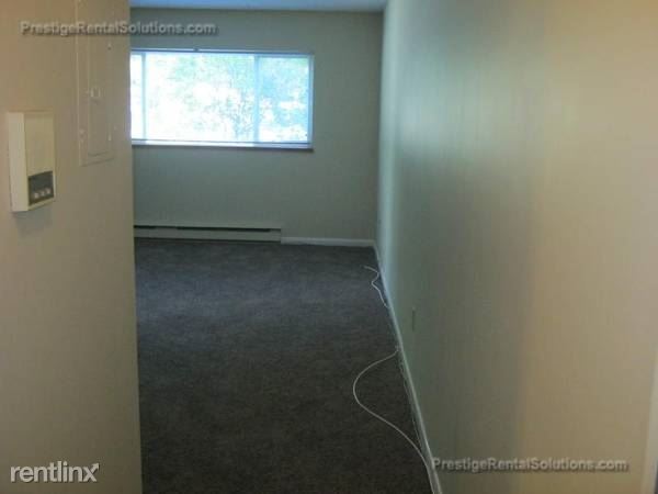 Foto del edificio - 1 br, 1 bath  - 66 Mayflower Ave #32