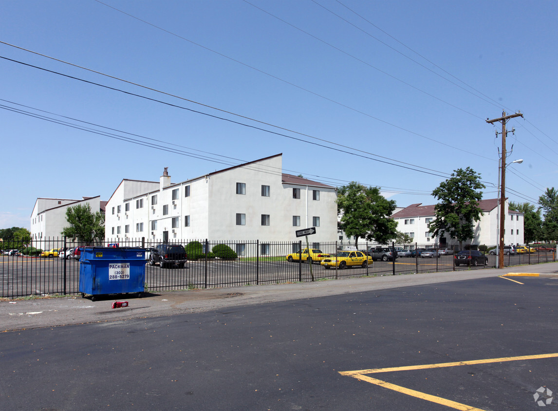 Foto del edificio - Windsor Court Apartments