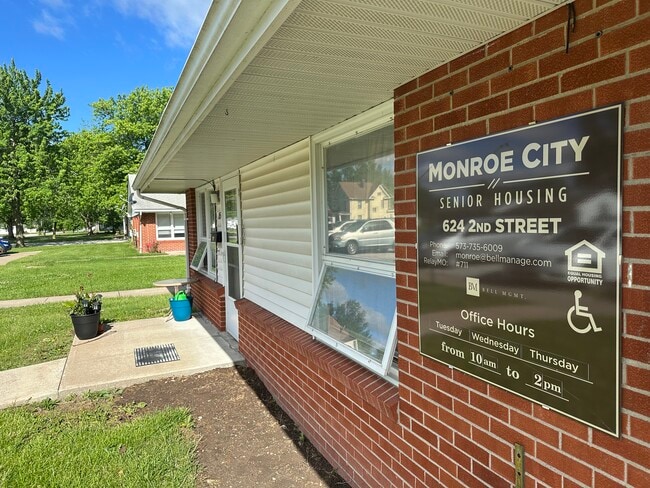 Building Photo - Monroe City Senior Housing 62+