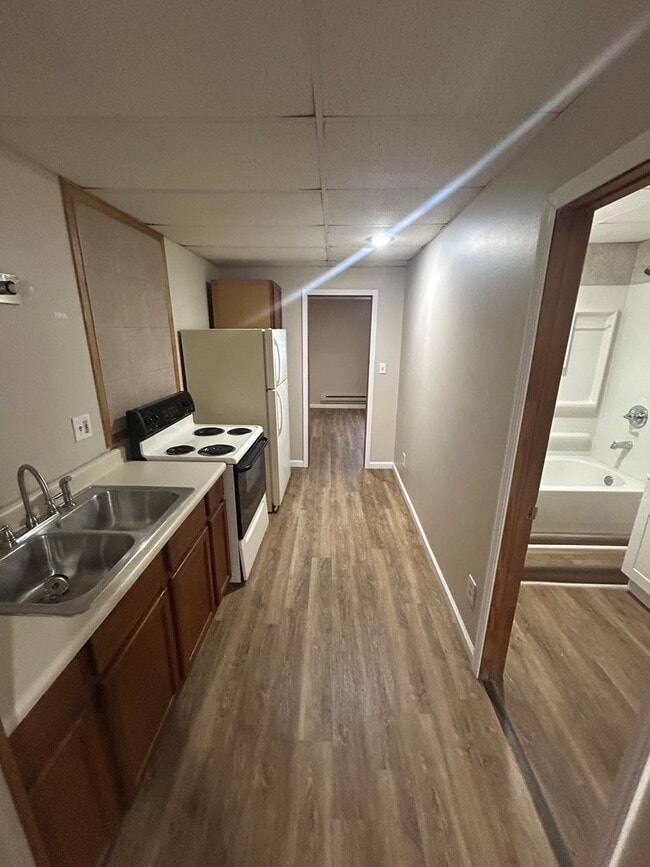 Building Photo - All utilities are included: 1-bedroom apar...