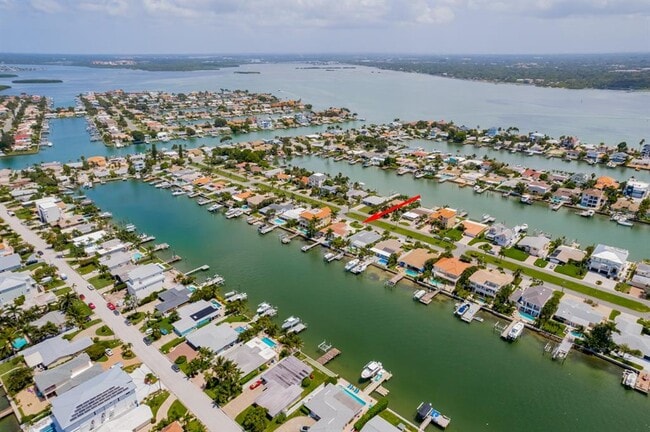 Foto del edificio - 11240 7th St E