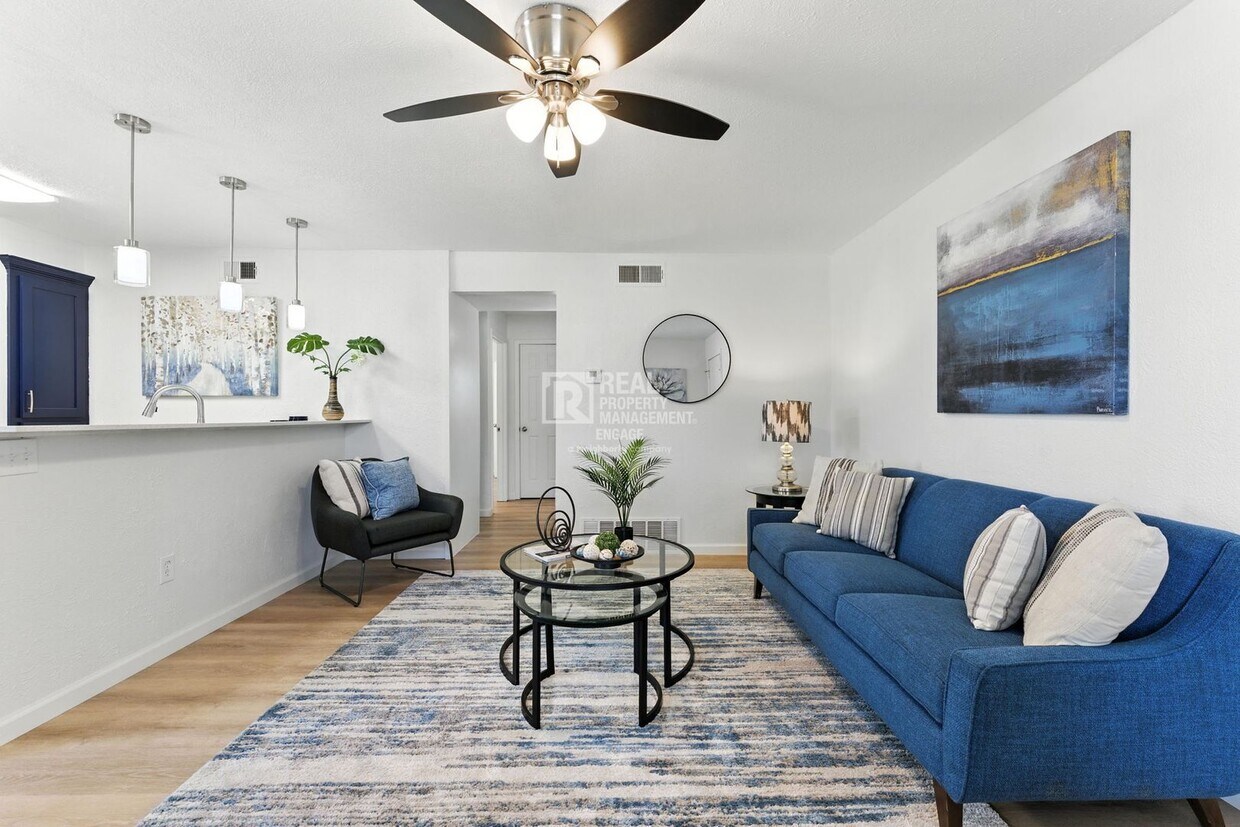 Foto principal - 202 N Kealy Ave