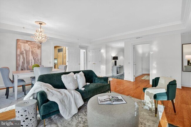 Foto del edificio - 5630 Wisconsin Ave