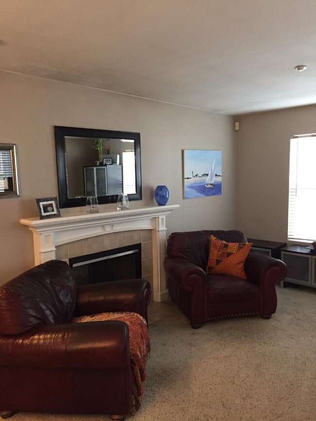 Building Photo - Charming 2BD/2BA Livermore Copper Hill Con...