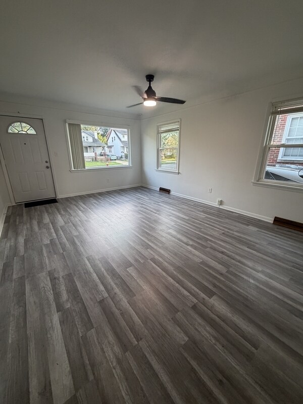 Foto del edificio - 6706 Gilbert Ave