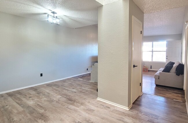 Building Photo - MOVE IN SPECIAL 50% FIRST MONTH OF RENT - ...