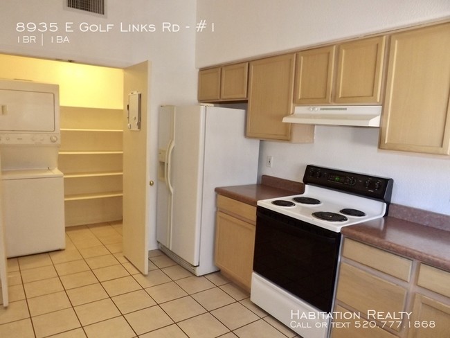 Building Photo - Bright 1BD/1BA with Central AC