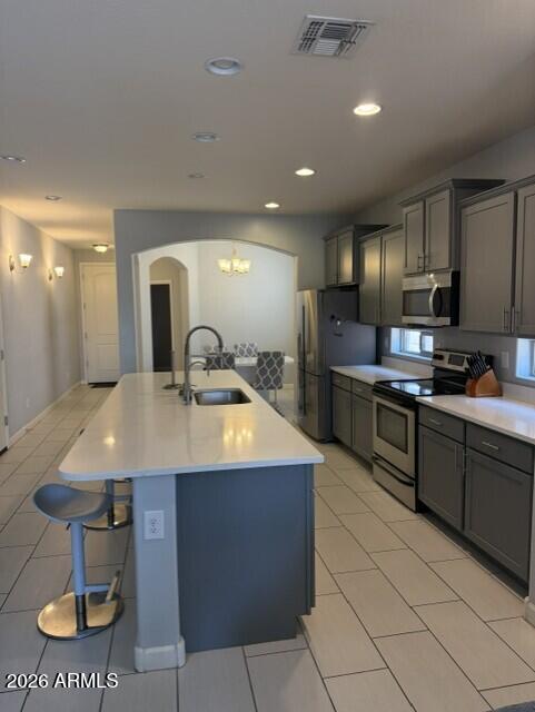 Foto del edificio - 1701 N Hillcrest