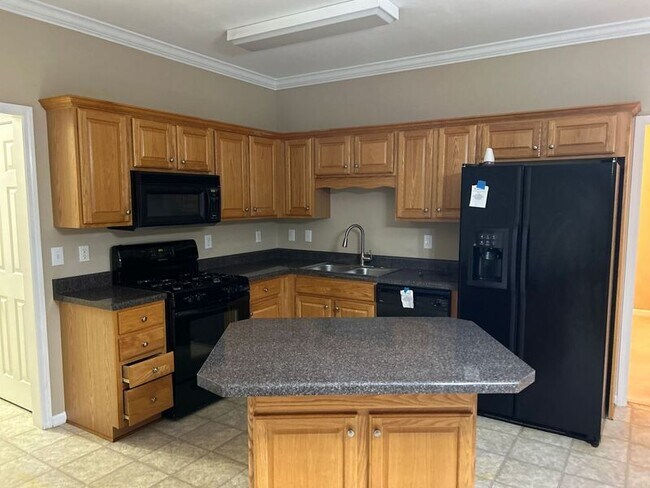 Foto del edificio - 5032 Gold Leaf Ln
