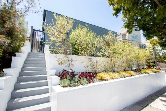 Building Photo - 2438 7th St