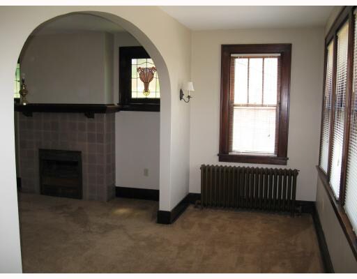 Foto del edificio - 95 Kendall Ave