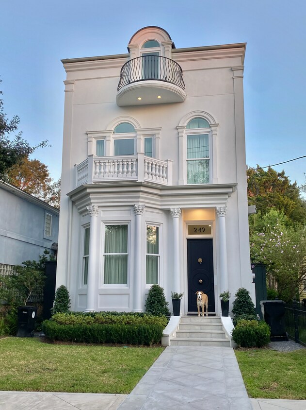 Foto principal - 249 Walnut St